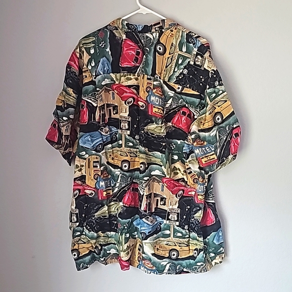 Paradise found men's button down casual short sleeve top - Picture 2 of 4